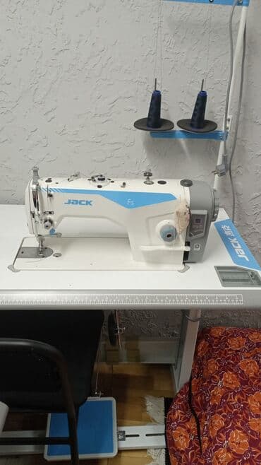 Швейная машина Jack, Полуавтомат at lalafo.kg Швейная машина Jack, Полуавтомат