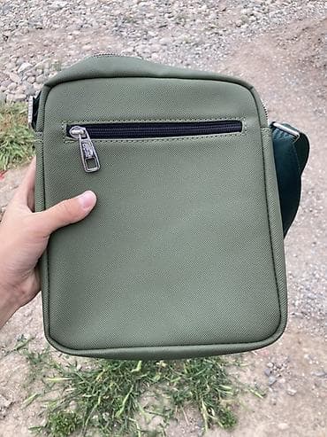 сумка tommy hilfiger: Сумка через плечо Lacoste, цвет хаки (оливковый) - Компактная и — 3