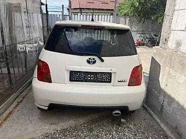 стекла на авто: Toyota Ist: 2003 г., 1.5 л, Автомат, Бензин, Хэтчбэк — 4