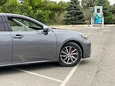 ls 400: Lexus ES: 2015 г., 2.5 л, Вариатор, Гибрид, Седан — 6