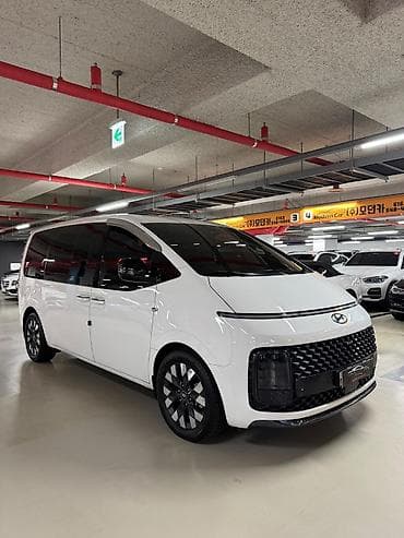 crv 5: Hyundai Staria: 2023 г., 3.5 л, Автомат, Газ, Минивэн — 10