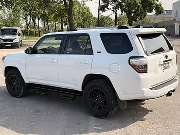 tayota 4ranner: Toyota 4Runner: 2023 г., 4 л, Автомат, Бензин, Внедорожник — 8