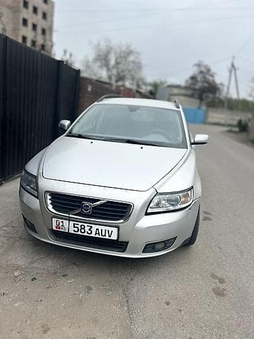 топливный бак вольво: Volvo V50: 2008 г., Универсал — 2