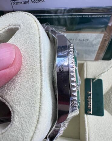 часы новые почти: Rolex Submariner. Швейцарский механизм Swiss ETA Cal.3135. Часы — 2