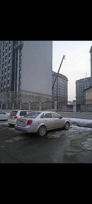 Chevrolet Lacetti: 2003 г., 1.6 л, Механика, Бензин, Седан