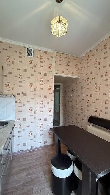 Квартиры: 3 комнаты, 62 м², 105 серия, 5 этаж, Евроремонт — 8