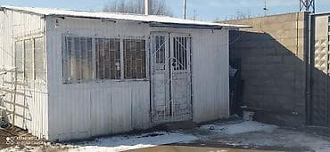 Металлический бытовой модуль/вагончик с окнами и дверью размер 6 метр