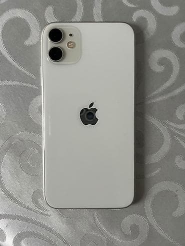 айфон c: IPhone 11, Б/у, 64 ГБ, Белый, 77 % — 1