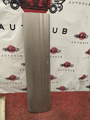 Накладка на дверь Subaru Forester SF5 EJ20 2002 перед. прав. (б/у) at lalafo.kg Накладка на дверь Subaru Forester SF5 EJ20 2002 перед. прав. (б/у)