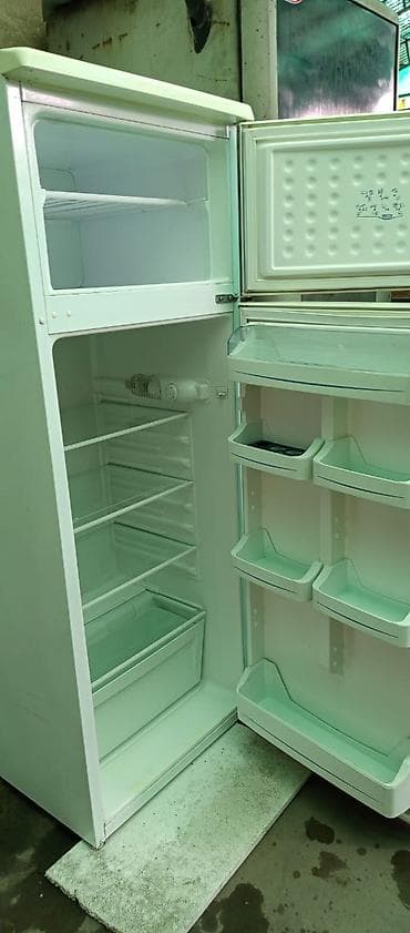 marshal major: Холодильник Vestel, Двухкамерный — 3