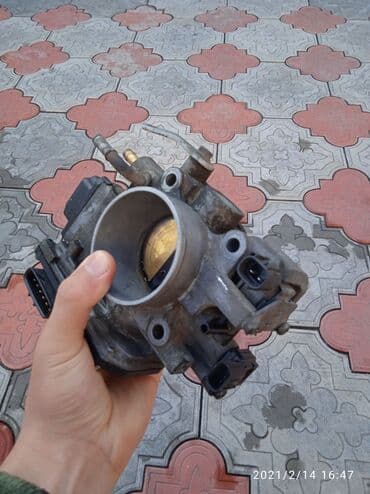 Дроссель заслонка Привозной 2.0 объем Honda CR-V 2 рестайлинг