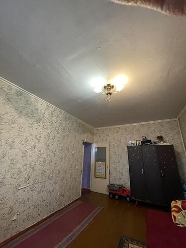 реалтор: 1 комната, 40 м², 105 серия, 4 этаж, Косметический ремонт — 6