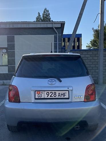 kamri 30: Toyota Ist: 2003 г., Хэтчбэк — 5