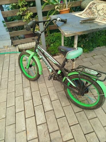 покрышка для велосипеда: Детский велосипед, 2-колесный, 4 - 6 лет, Б/у — 2