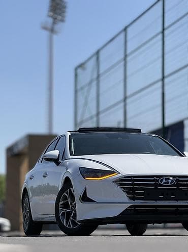 Продажа авто: Hyundai Sonata: 2019 г., 2 л, Автомат, Газ, Седан — 3
