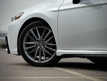 4runner 2017: Toyota Camry: 2021 г., Бензин, Седан — 6