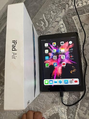 Планшет, Apple, память 16 ГБ, 9" - 10", Wi-Fi, Новый, Классический цвет - Серый
