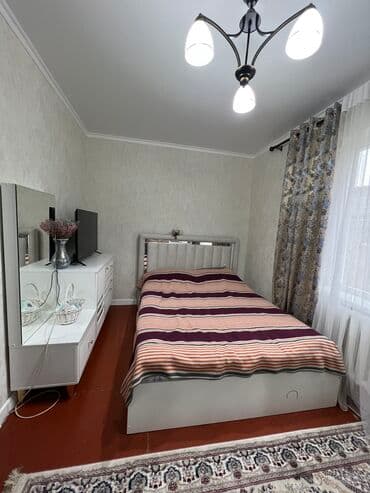 дома и участки в бишкеке: Дом, 150 м², 6 комнат, Собственник — 2