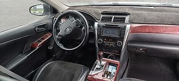 land cruiser sedan: Toyota Camry: 2014 г., 2.5 л, Автомат, Бензин, Седан — 9