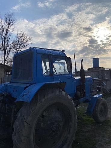 bew e34: Трактор Беларус (МТЗ), универсально-пропашной колесный Описание: - — 6