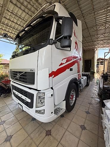 volvo 6 2: Тягач, Volvo, 2012 г., Без прицепа — 3