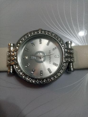 Книги и журналы: Женская часы, работает очень хорошо, цвет белый — 3