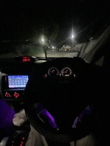 subaru forester2000: Suzuki Aerio: 2004 г., 1.8 л, Автомат, Бензин — 6