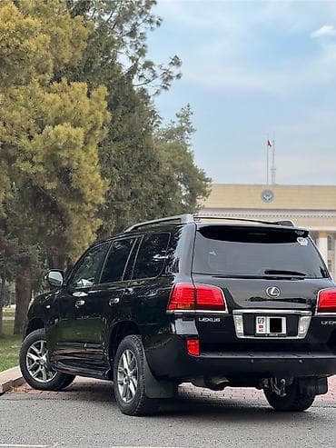 резина на внедорожник: Lexus LX: 2008 г., 5.7 л, Автомат, Газ, Внедорожник — 5