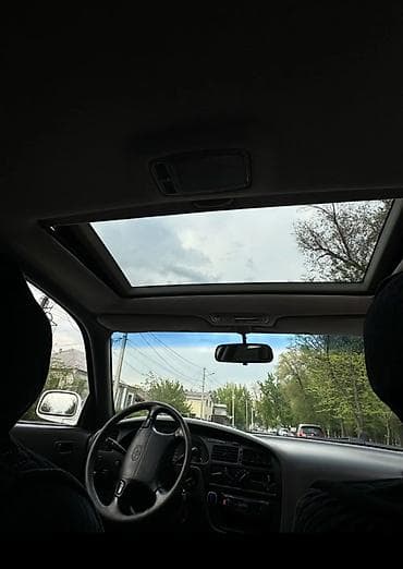 Транспорт: Toyota Camry: 1993 г., 2.2 л, Механика, Бензин, Седан — 9