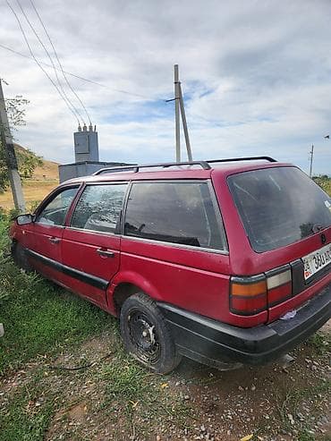 аренда компов: Volkswagen Passat Variant (универсал), красный, поколение B3 — 3