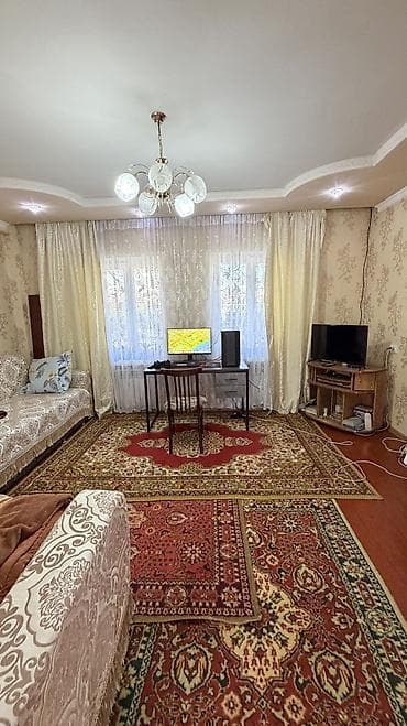 саманный дом под ключ: Продам дом Институт земледелия,Тойгонбаева/Т.Фрунзе саман, 3 ком — 6