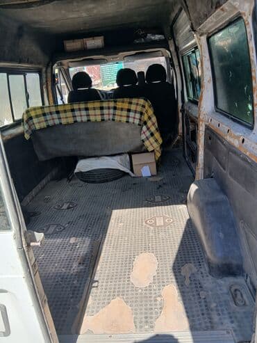 продам домкрат бу: Ford Taunus: 2001 г., 2 л, Механика, Дизель, Фургон — 3