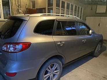 Hyundai Santa Fe: 2011 г., Автомат, Дизель, Кроссовер — 4