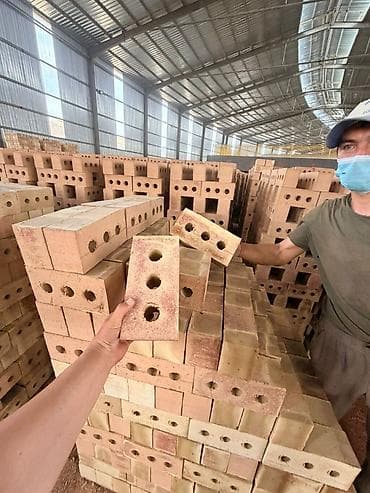 мешки оптом: Пустотелый, дырчатый, Жженый кирпич, Евро, 250×60×65 — 5
