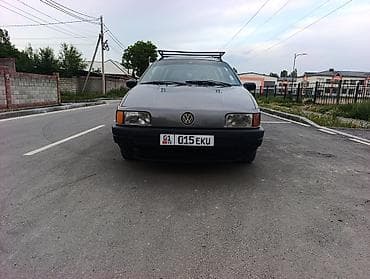 авто пароги: Volkswagen Passat: 1990 г., Универсал — 3
