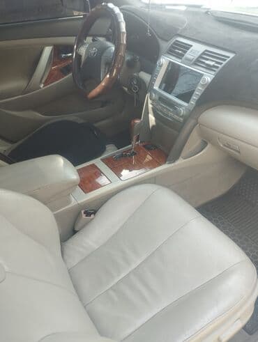 авто сатылат: Toyota Camry: 2008 г., Автомат, Седан — 4