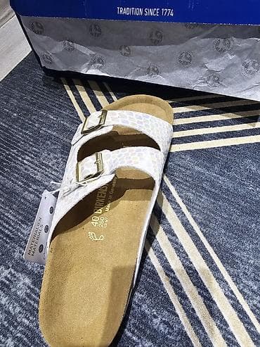 Босоножки, сандалии, шлепанцы: Босоножки, 42, 41, 41.5, Birkenstock, Новый, цвет - Белый, Платная доставка, Самовывоз — 2