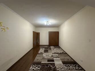 рядом с аламединским рынком: 1 бөлмө, 45 кв. м, 106-серия жакшыртылган, 8 кабат, Косметикалык ремонт — 3