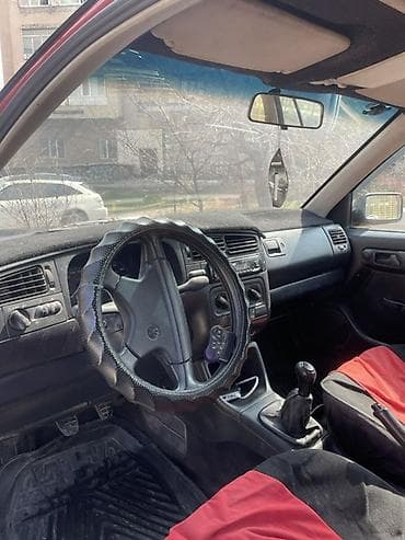 k3 ve: Volkswagen Golf: 1994 г., 1.8 л, Ручные, Бензин, Универсал — 10