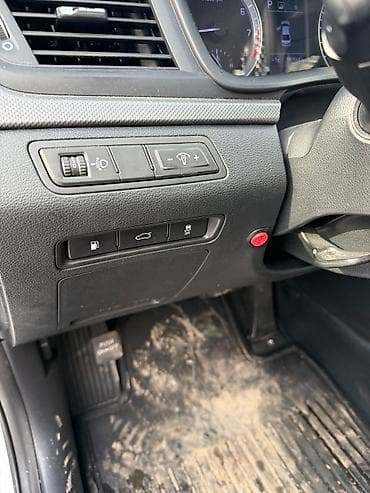 mercedes smart: Hyundai Sonata: 2022 г., 2 л, Автомат, Газ, Седан — 10