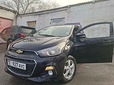 sprinter 4 4: Chevrolet Spark: 2018 г., 1 л, Автомат, Бензин, Хэтчбэк — 2