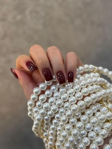 отпуск: Выравнивание, Дизайн, Донаращивание ногтей, Маникюр, С выездом на дом, Консультация, Одноразовые расходные материалы — 9