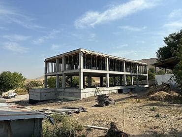 дома на ик: Монолиттен сиз каалаган уйду салып бере алабыз. Даяр карказ уй болгону — 2