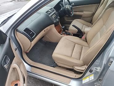 cl class: Honda Accord: 2004 г., 2 л, Автомат, Газ, Седан — 6