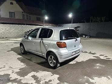 Транспорт: Toyota Yaris: 2004 г., 1.5 л, Автомат, Бензин, Универсал — 4