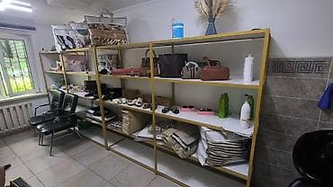Продаю стеллаж(полки) в связи с закрытием, в наличии 2шт, в отличном — 2