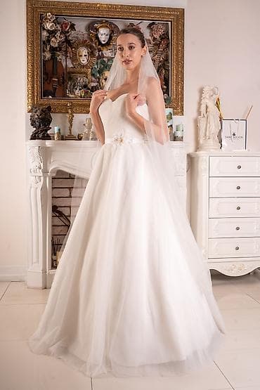 Личные вещи: Свадебное платье, С фатой, Фатин, Пышное, Кружево, Новый — 5