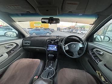 Nissan Maxima: 2000 г., 2.5 л, Автомат, Бензин, Седан