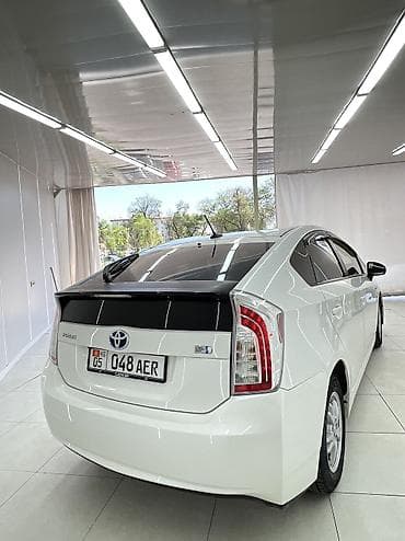 тайота пр: Toyota Prius: 2012 г., Гибрид, Лифтбек — 9