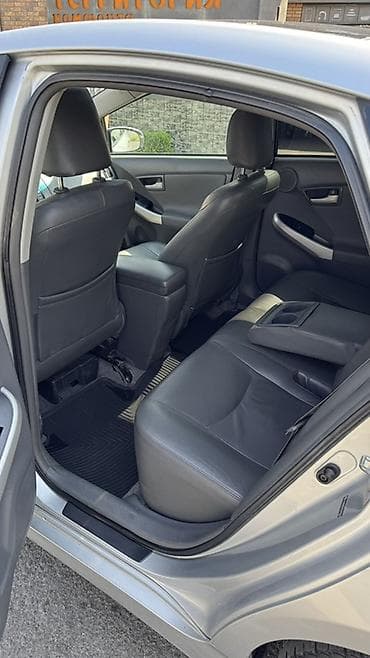 model x: Toyota Prius: 2011 г., Гибрид, Хэтчбэк — 8
